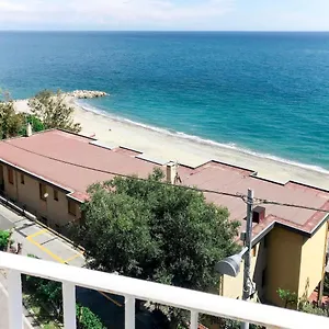  Ferienhaus Giorgia - Bgb100 By Interhome