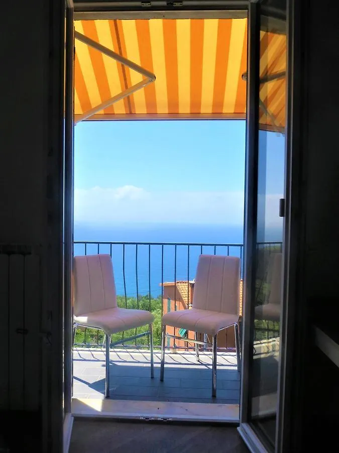 Creuza de Cinque Terre Apartment Volastra